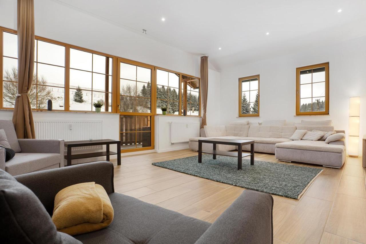 Apartman Ela Horni Blatna Exterior photo